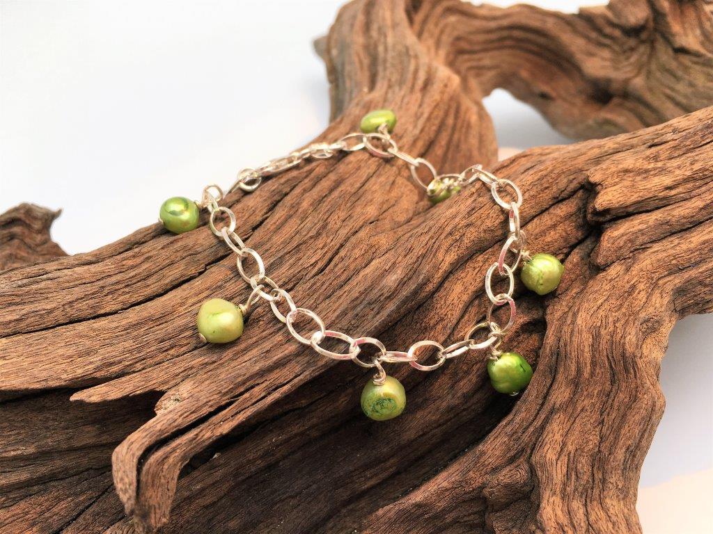 Peas charm bracelet